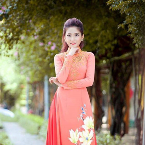 Ngắm vẻ đẹp của quán quân Duyên dáng áo dài TP.HCM 2018